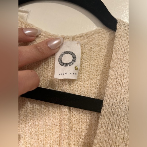 Anthropologie Akemi + Kin Cardigan Sweater Knit Oversize Cream One Size Fits All - Picture 4 of 5